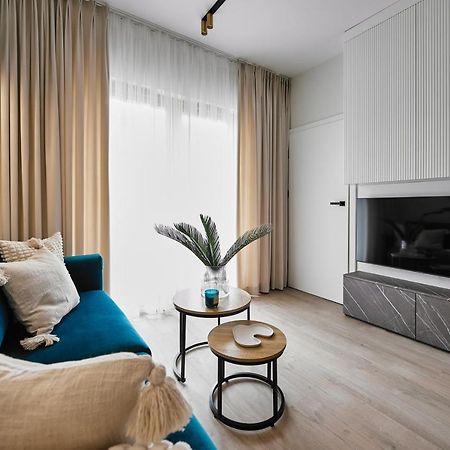 Golden Dreams Luxury Apartment 81 Krakow Dış mekan fotoğraf