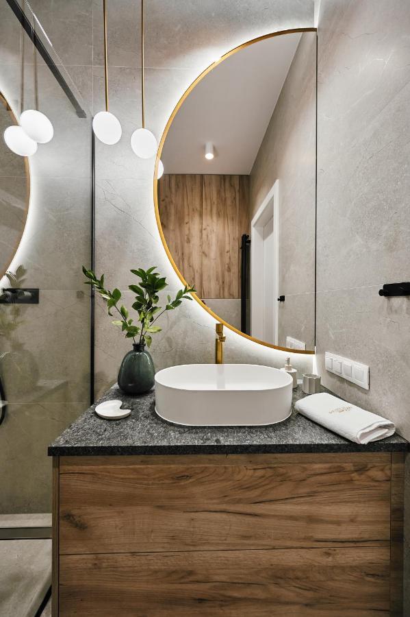 Golden Dreams Luxury Apartment 81 Krakow Dış mekan fotoğraf